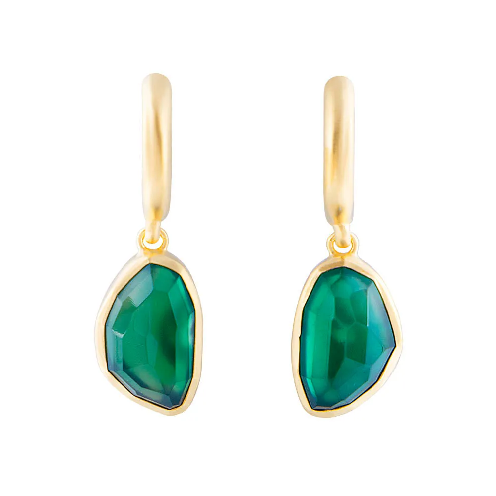 FREE-FORM GREEN AGATE DROPS