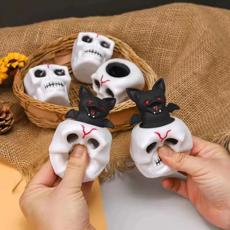 Halloween Skull Bat and Stress-Relieving Squishy Toys, TO0055