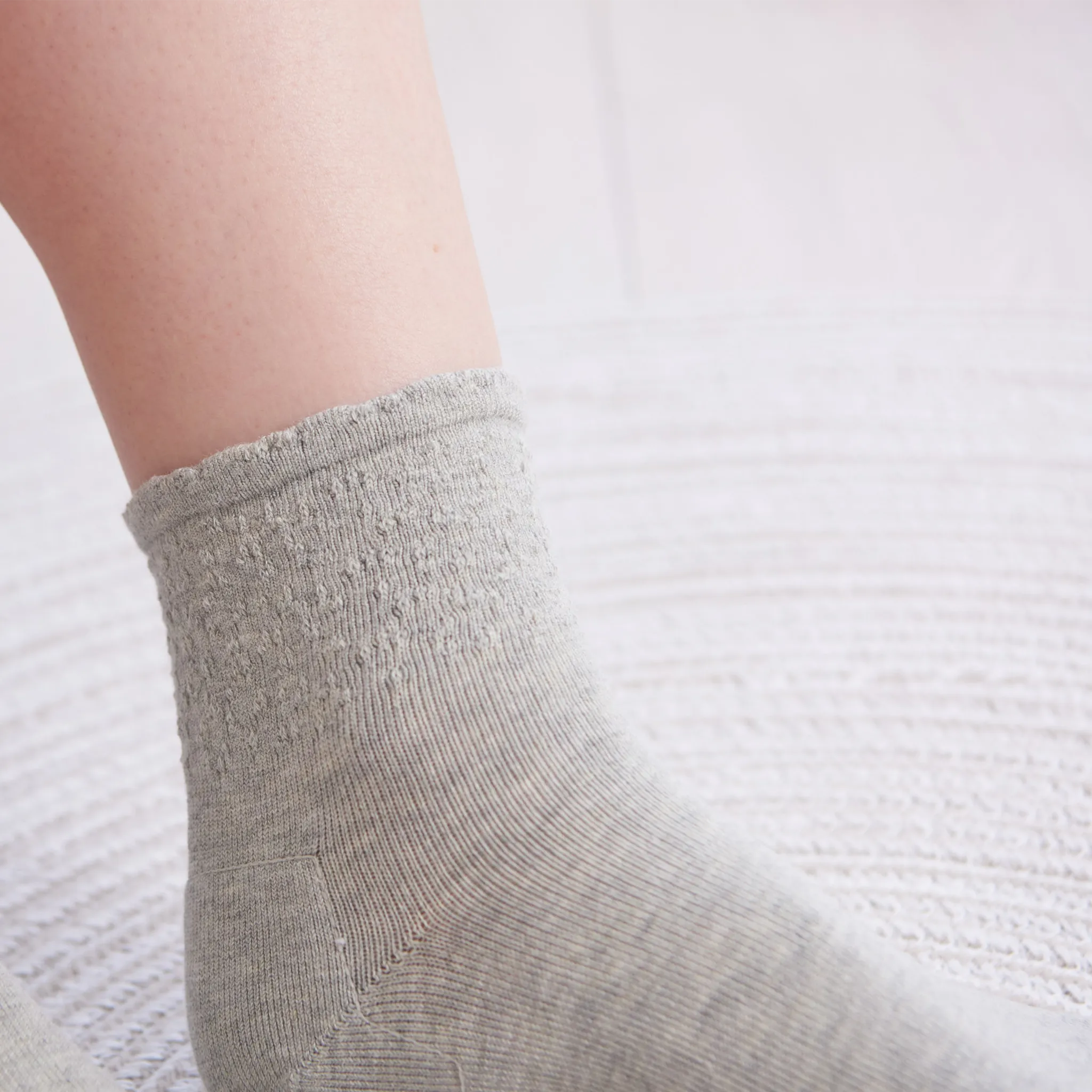 Heel-smoothing socks – Cotton-blend, single-layer, loose-fitting type - 564