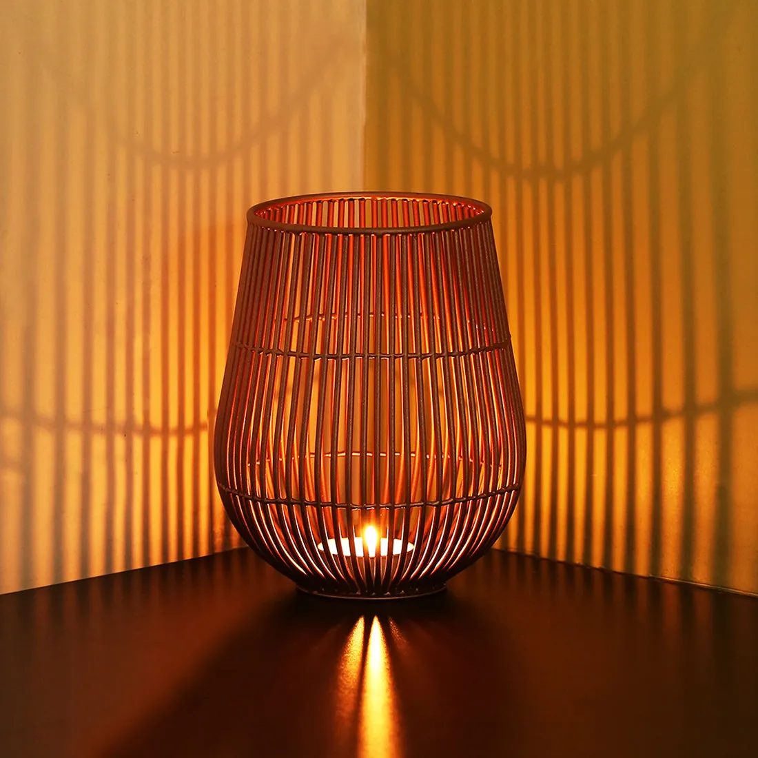 The Wired Tulip' Handwired Table Tea-Light Holder In Iron (15.2 cm | Copper Finish)